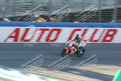 media/Nov-26-2022-Fastrack Riders (Sat) [[b001e85eef]]/Level 3/Session 1 Front Straight/